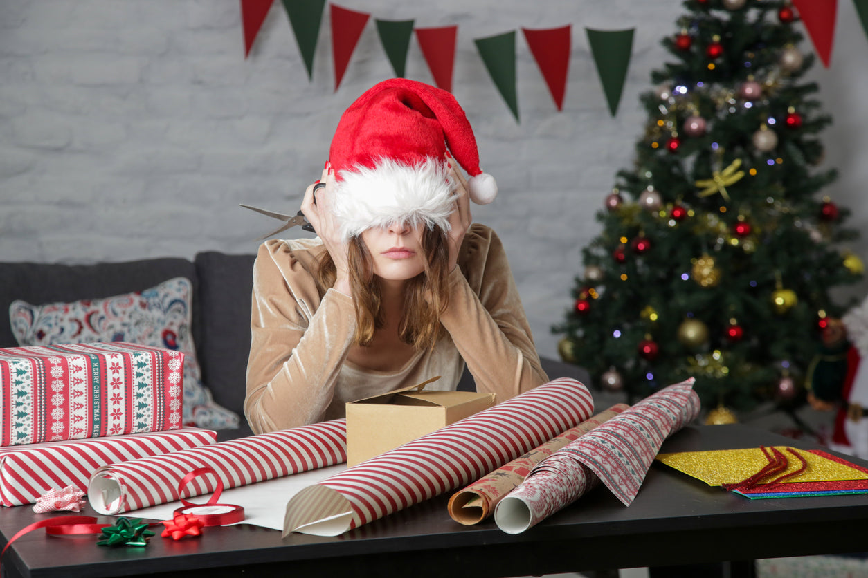 Managing Holiday Stress Naturally: Mind-Body Tips for a Calmer Season